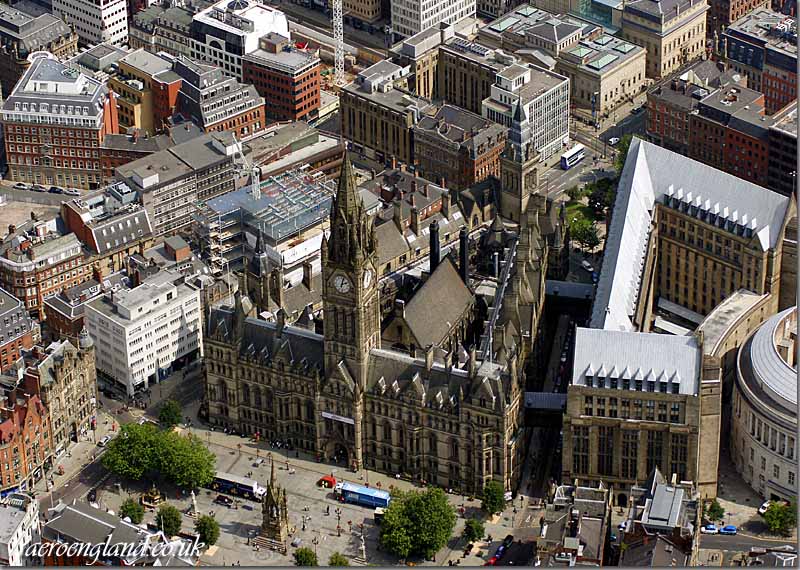 manchester town hall 